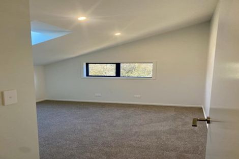 Photo of property in 77 Oregon Drive, Kelvin Heights, Queenstown, 9300