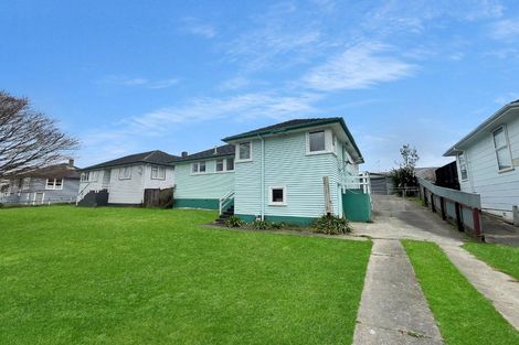 Photo of property in 21 Ashford Avenue, Hokowhitu, Palmerston North, 4410