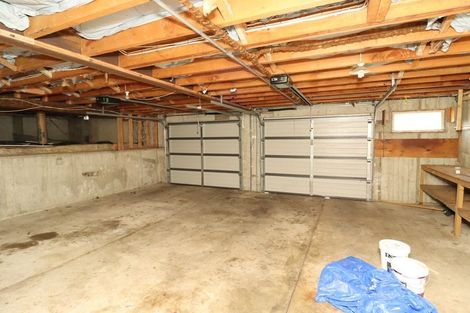 Photo of property in 16 Ure Street, South Hill, Oamaru, 9400