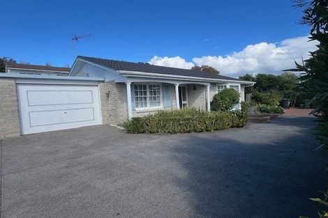 Photo of property in 2/11 Beaconview Rise, Farm Cove, Auckland, 2012