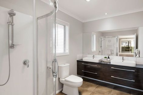 Photo of property in 45 Plescher Crescent, Leamington, Cambridge, 3432