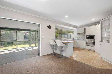 Photo of property in 3 Peregrine Place, Welcome Bay, Tauranga, 3112