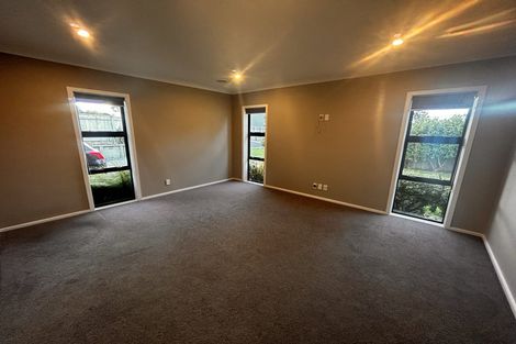 Photo of property in 116 Endeavour Drive, Whitby, Porirua, 5024