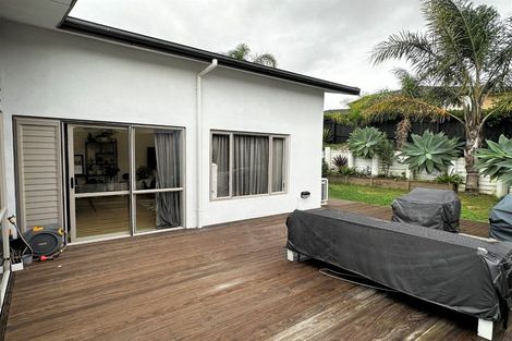 Photo of property in 56 Aspiring Avenue, Flat Bush, Auckland, 2019