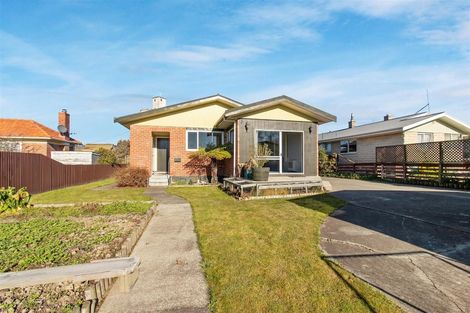 Photo of property in 6 Dash Street, Waimate, 7924