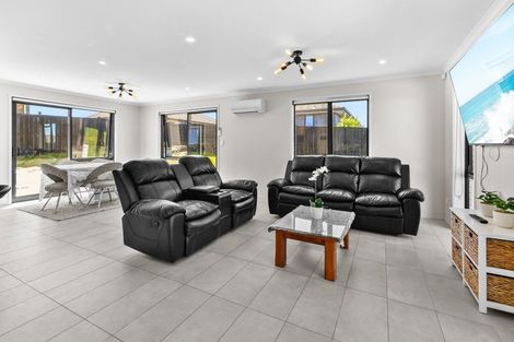Photo of property in 10 Peacock Place, Pokeno, 2402