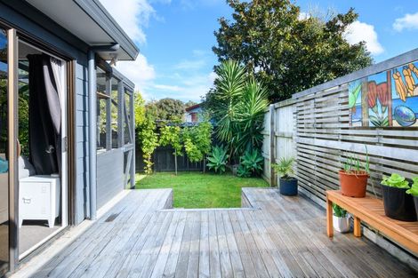 Photo of property in 1/29 Karepo Crescent, Ranui, Auckland, 0612