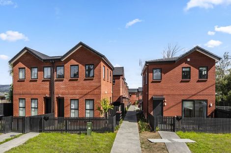 Photo of property in 3/15 Sunhill Road, Sunnyvale, Auckland, 0612