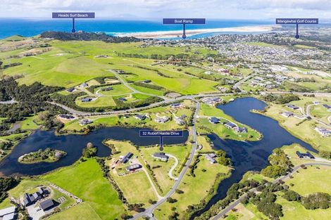 Photo of property in 32 Robert Hastie Drive, Mangawhai, 0573