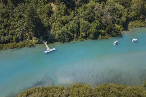 Photo of property in 90 Cedar Terrace, Stanmore Bay, Whangaparaoa, 0932