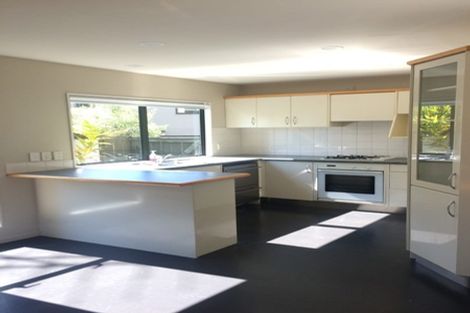 Photo of property in 2/39 Church Street, Northcote Point, Auckland, 0627
