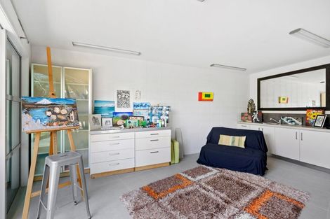 Photo of property in 48b Nevada Drive, Merrilands, New Plymouth, 4312