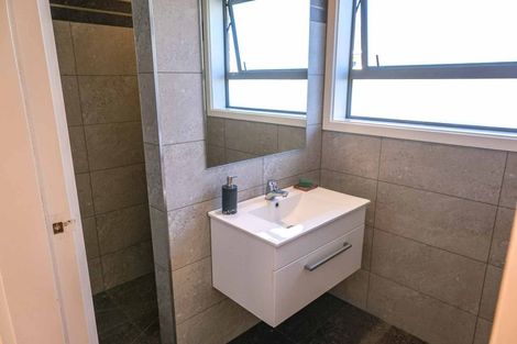 Photo of property in 15 Palmers Road, New Brighton, Christchurch, 8083