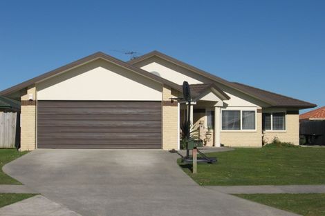 Photo of property in 31 Carisbrook Crescent, Papakura, 2110