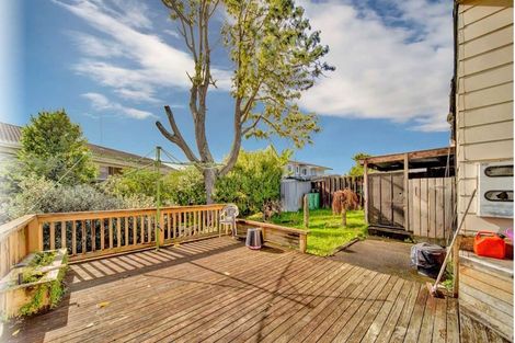 Photo of property in 7 Lismore Place, Papatoetoe, Auckland, 2025