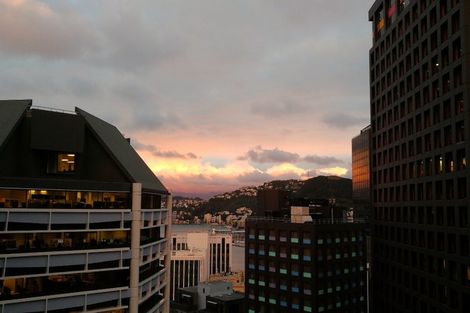 Photo of property in Terrace Heights Apartments, 10c/163 The Terrace, Wellington Central, Wellington, 6011