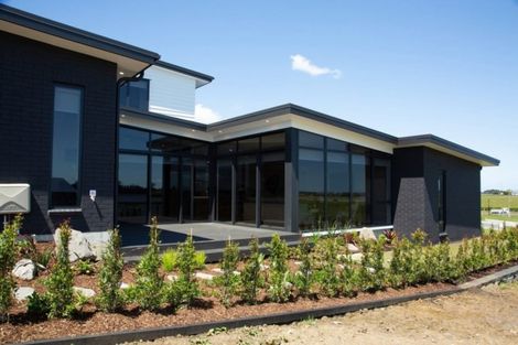 Photo of property in 11 Jonah Lomu Drive, Paerata, Drury, 2124