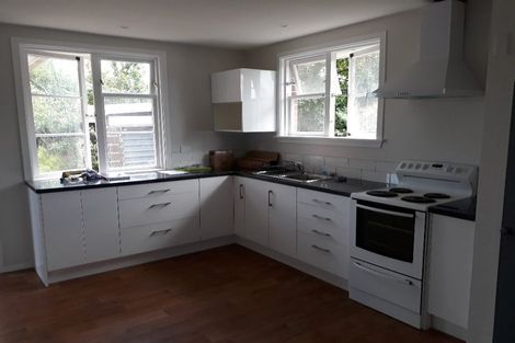 Photo of property in 17 Hillary Crescent, Upper Riccarton, Christchurch, 8041