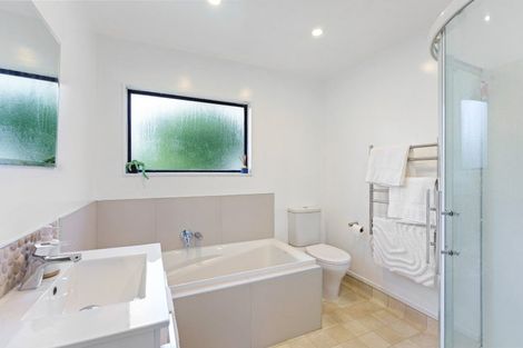 Photo of property in 24 Norfolk Crescent, Otaki Beach, Otaki, 5512