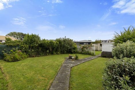 Photo of property in 13 Bush Street, Naenae, Lower Hutt, 5011