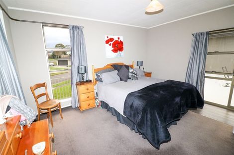 Photo of property in 111 Guy Street, Dannevirke, 4930
