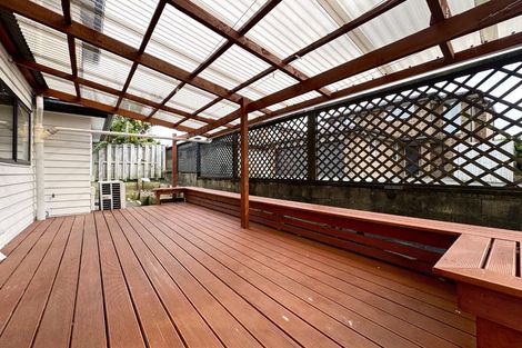 Photo of property in 13a Blue Way, Glendene, Auckland, 0602