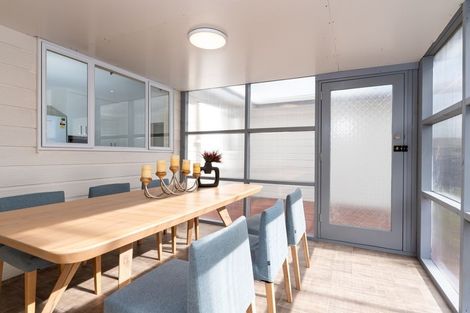 Photo of property in 68 Willis Road, Papakura, 2110