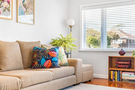 Photo of property in 41 Parker Avenue, New Lynn, Auckland, 0600