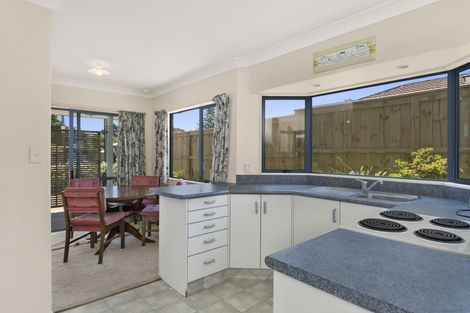 Photo of property in 16 Kaimanawa Street, Mount Maunganui, 3116