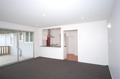 Photo of property in 15 Kerrydale Road, Manurewa, Auckland, 2102