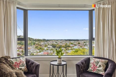 Photo of property in 98 Moana Crescent, Musselburgh, Dunedin, 9013