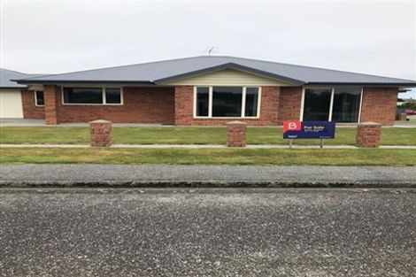 Photo of property in 144 Hall Street, Hokitika, 7810