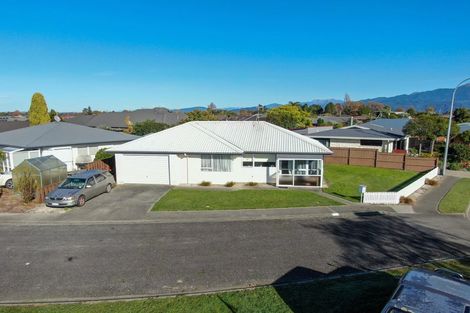 Photo of property in 2 Taupata Place, Motueka, 7120
