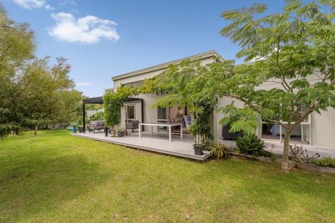 Photo of property in 7 Wells Place, Whitianga, 3510