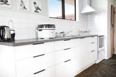 Photo of property in 1/82 Gloucester Street, Greenmeadows, Napier, 4112