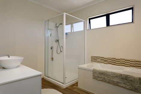 Photo of property in 25 Olive Avenue, Nukuhau, Taupo, 3330