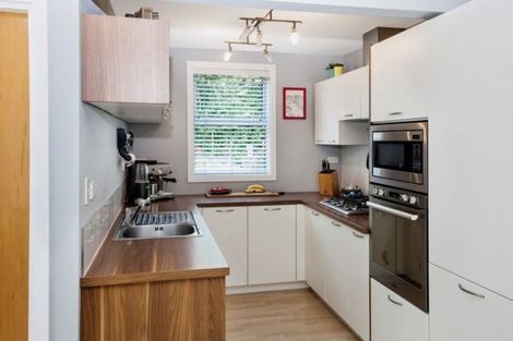 Photo of property in 50a Palatine Terrace, Saint Martins, Christchurch, 8022