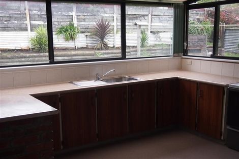 Photo of property in 29/2 Silvan Place, Bell Block, New Plymouth, 4312