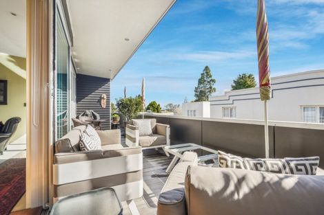 Photo of property in 180a Pembroke Street, Hamilton Lake, Hamilton, 3204