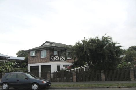 Photo of property in 8 Hoon Hay Road, Hoon Hay, Christchurch, 8025