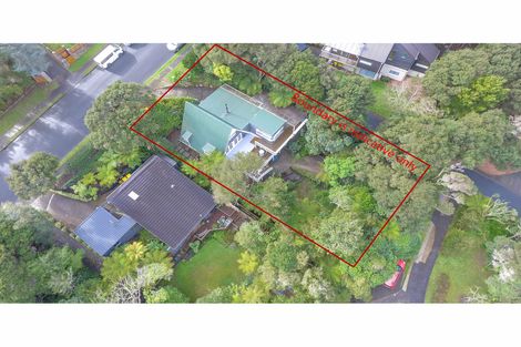 Photo of property in 120 Park Hill Road, Birkenhead, Auckland, 0626