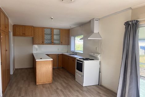 Photo of property in 17 Sandown Crescent, Aranui, Christchurch, 8061