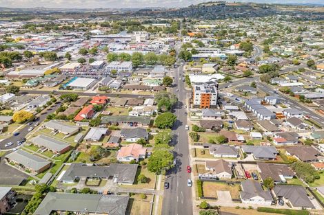 Photo of property in 2/99 Seddon Street, Pukekohe, 2120