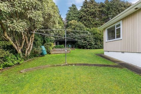 Photo of property in 3a Saint Johns Terrace, Tawa, Wellington, 5028