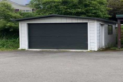 Photo of property in 9/2 Burdendale Grove, Churton Park, Wellington, 6037