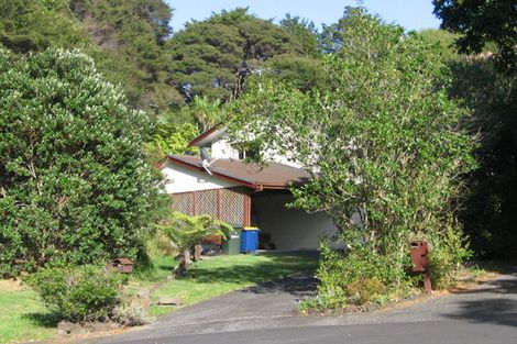 Photo of property in 6 Menear Lane, Hillcrest, Auckland, 0627