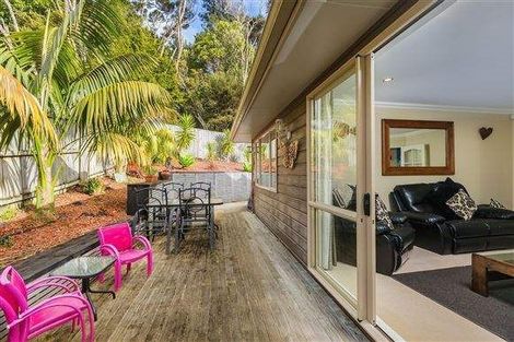 Photo of property in 9 Hornsey Avenue, Henderson, Auckland, 0612