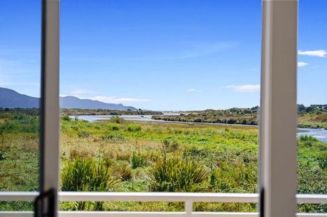 Photo of property in 11 Makora Road, Otaihanga, Paraparaumu, 5036