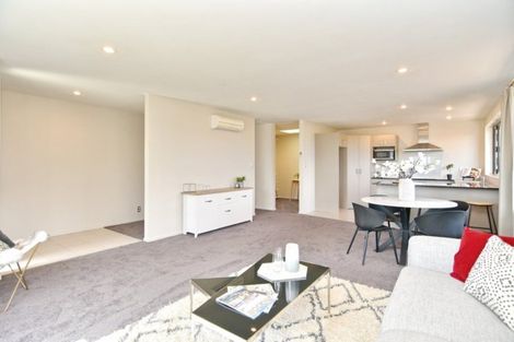 Photo of property in 29 Roberts Road, Hei Hei, Christchurch, 8042