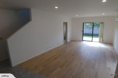 Photo of property in 9 Butia Avenue, Henderson, Auckland, 0612